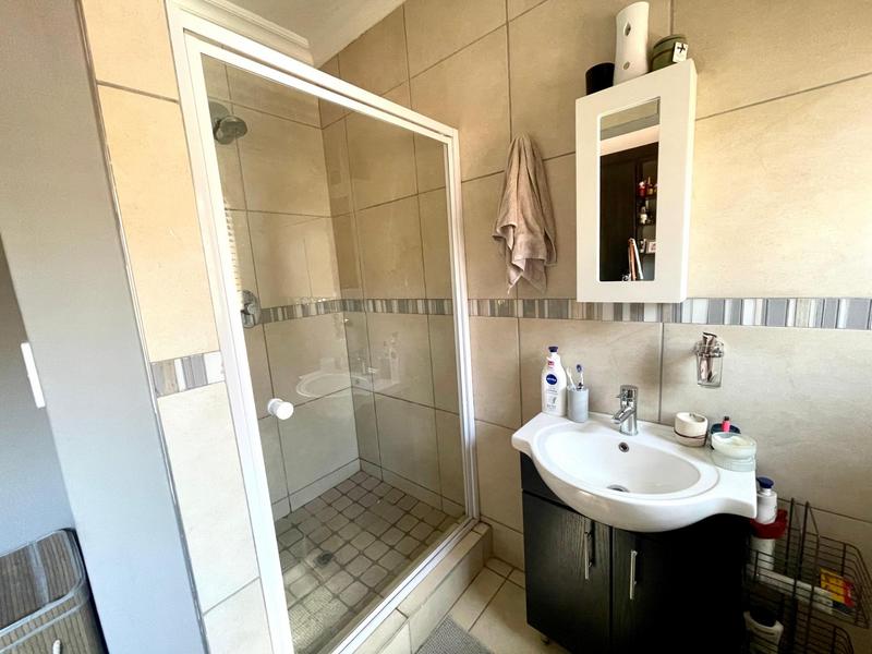 To Let 2 Bedroom Property for Rent in Die Bult North West